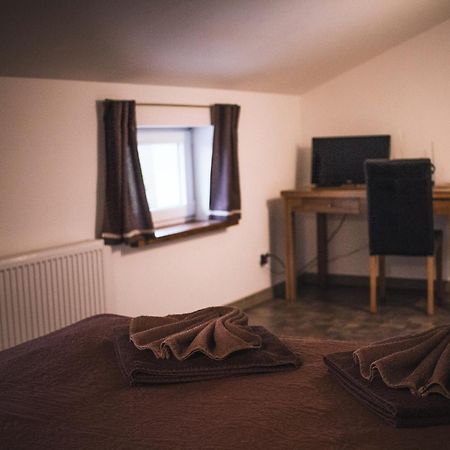 Ventspils Centra Apartamenti Екстер'єр фото