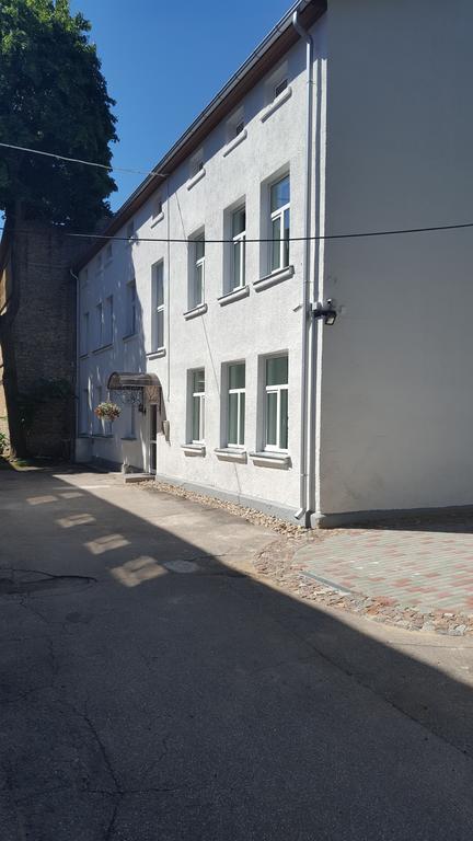 Ventspils Centra Apartamenti Екстер'єр фото