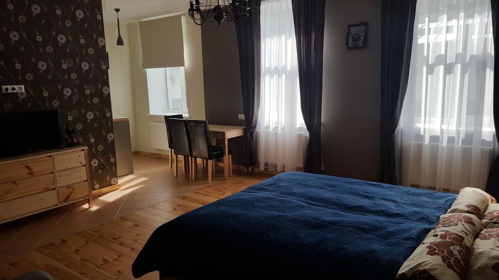 Ventspils Centra Apartamenti Екстер'єр фото