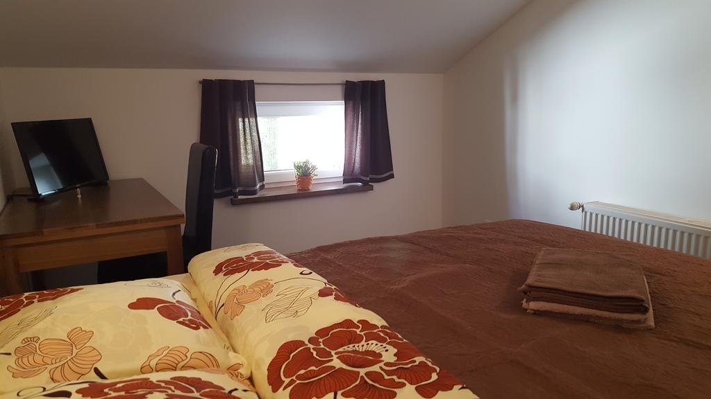 Ventspils Centra Apartamenti Екстер'єр фото