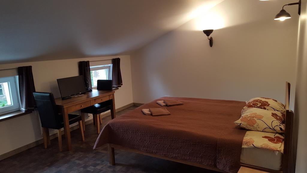 Ventspils Centra Apartamenti Екстер'єр фото