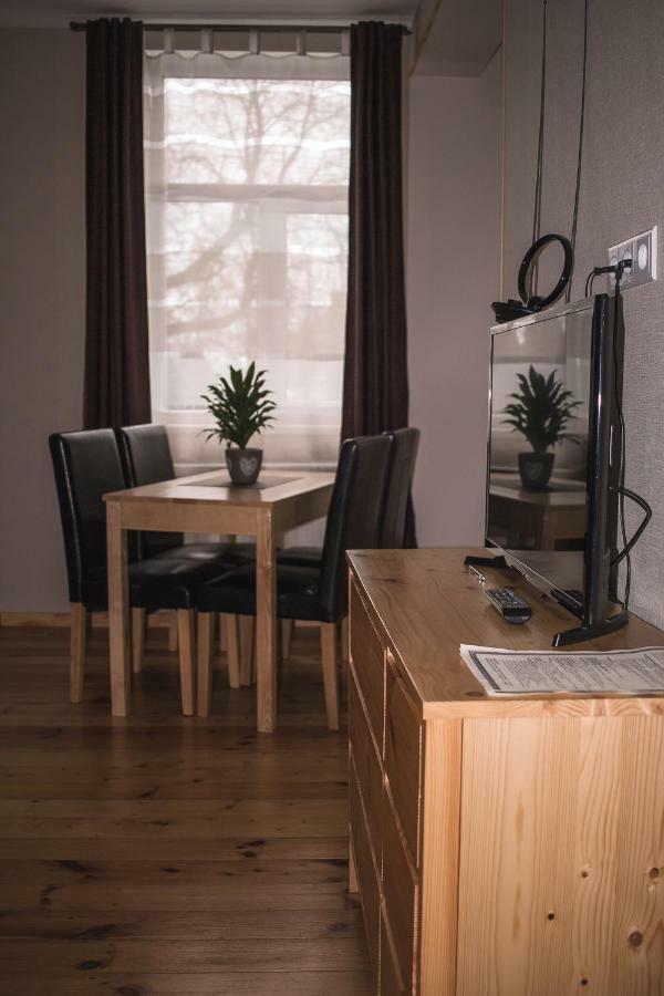 Ventspils Centra Apartamenti Екстер'єр фото