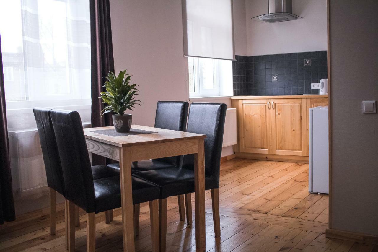 Ventspils Centra Apartamenti Екстер'єр фото
