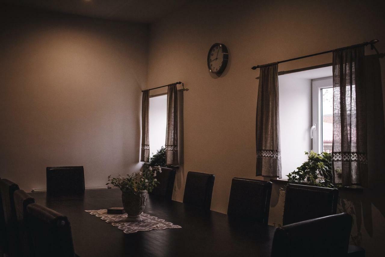 Ventspils Centra Apartamenti Екстер'єр фото